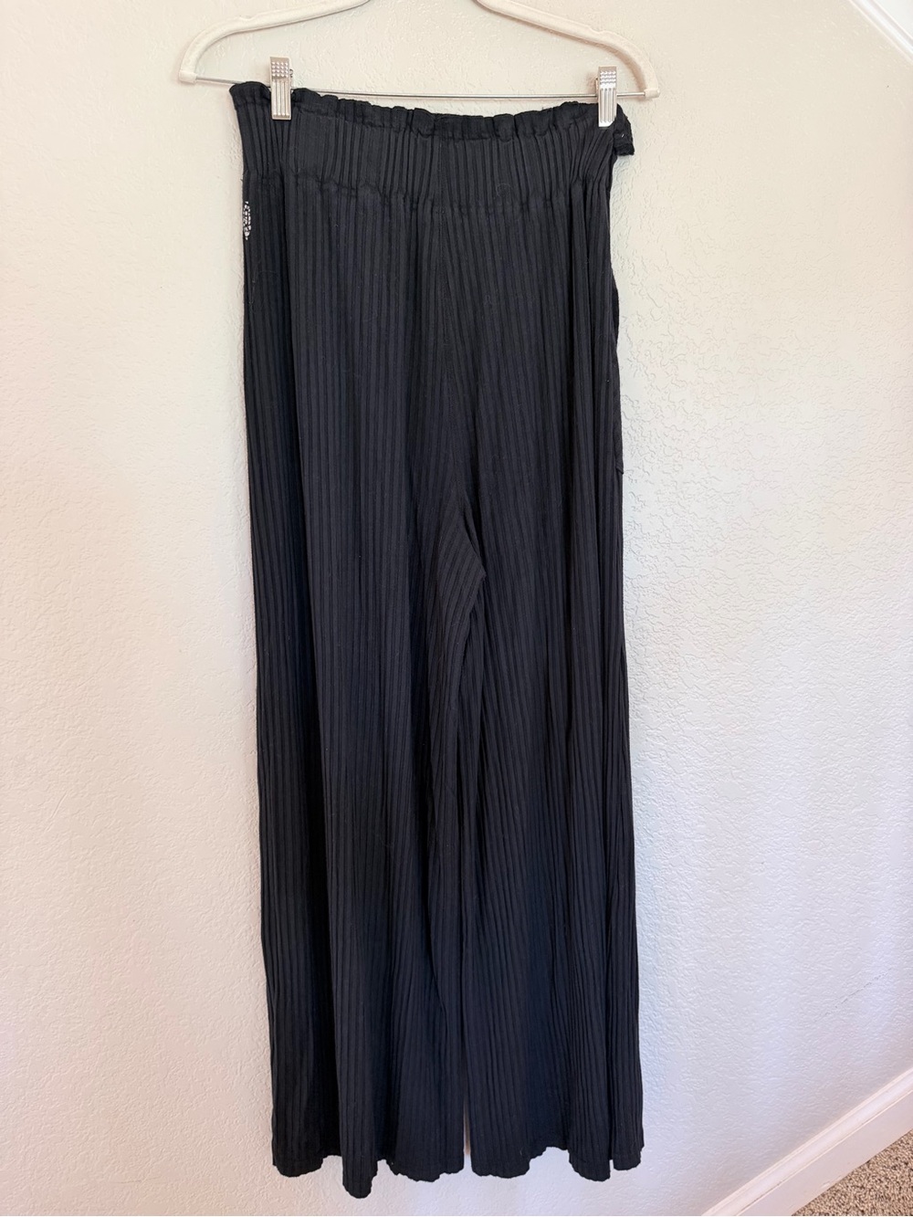 Free People Movement Blissed Out Wide Leg Pants - Black, Size Small - Picture 7 of 10